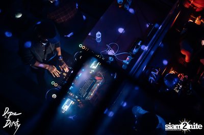 Jam ft. WONDERFRAME CHAMOOK SUCHANAN at Dope & Dirty — photo 21