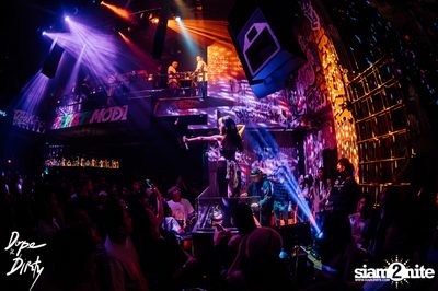 Jam ft. WONDERFRAME CHAMOOK SUCHANAN at Dope & Dirty — photo 71