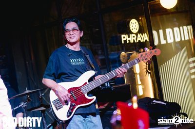 Ice Sarunyu Concert at Old Dirty  — photo 70