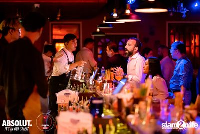 A night at Revolucion Cocktail — photo 2