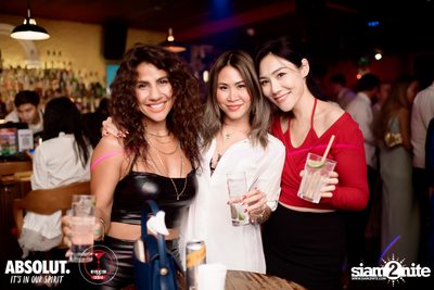 A night at Revolucion Cocktail — photo 12