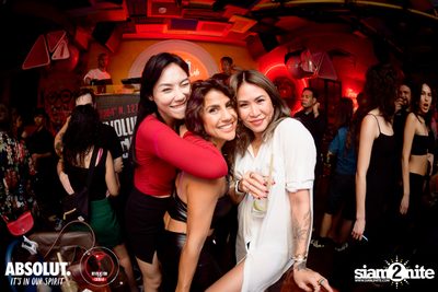 A night at Revolucion Cocktail — photo 76