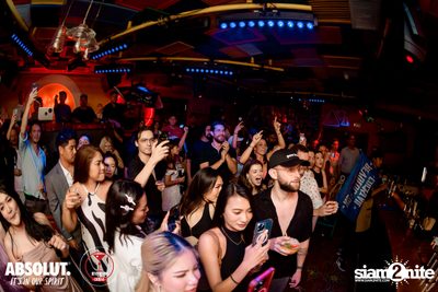 A night at Revolucion Cocktail — photo 116