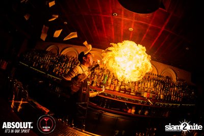 A night at Revolucion Cocktail — photo 119