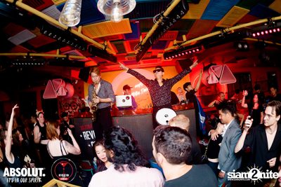 A night at Revolucion Cocktail — photo 171