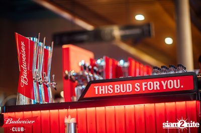 ภาพบรรยากาศงาน Budweiser Club presents Bowkylion concert ที่ Chongjaroen Groove — photo 3