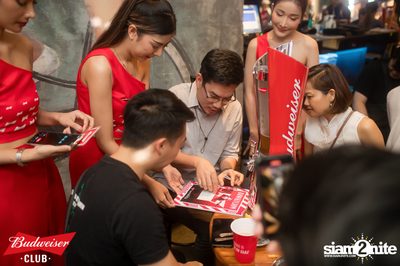 ภาพบรรยากาศงาน Budweiser Club presents Bowkylion concert ที่ Chongjaroen Groove — photo 34