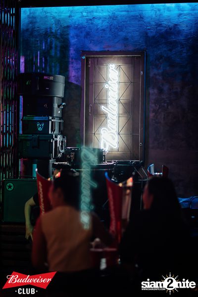 ภาพบรรยากาศงาน Budweiser Club presents Bowkylion concert ที่ Chongjaroen Groove — photo 51