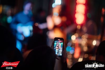 ภาพบรรยากาศงาน Budweiser Club presents Bowkylion concert ที่ Chongjaroen Groove — photo 126