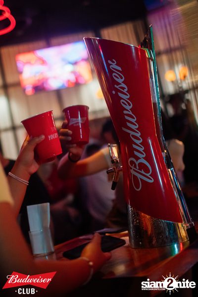 ภาพบรรยากาศงาน Budweiser Club presents Bowkylion concert ที่ Chongjaroen Groove — photo 143