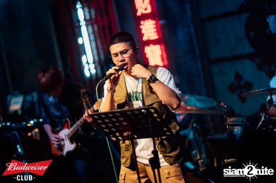ภาพบรรยากาศงาน Budweiser Club presents Bowkylion concert ที่ Chongjaroen Groove — photo 178