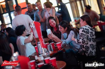 ภาพบรรยากาศงาน Budweiser Club presents Bowkylion concert ที่ Chongjaroen Groove — photo 195
