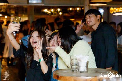 Ink Waruntorn Concert at Dr. Fetch  — photo 4