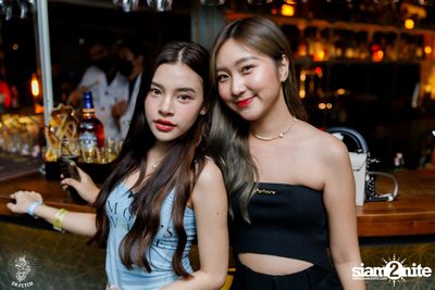Ink Waruntorn Concert at Dr. Fetch  — photo 38