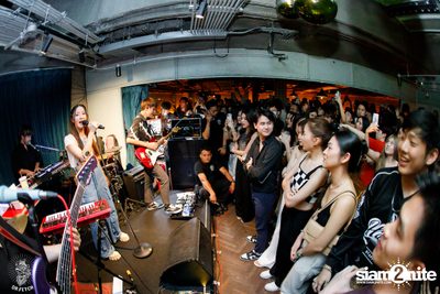Ink Waruntorn Concert at Dr. Fetch  — photo 58