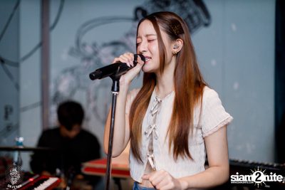 Ink Waruntorn Concert at Dr. Fetch  — photo 71