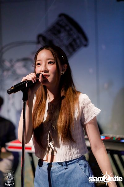Ink Waruntorn Concert at Dr. Fetch  — photo 75