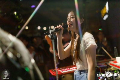 Ink Waruntorn Concert at Dr. Fetch  — photo 102