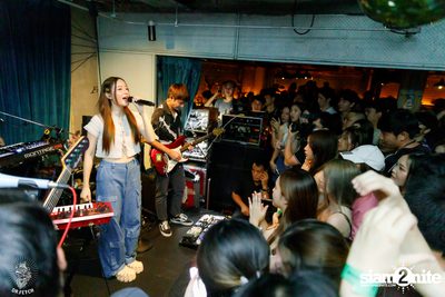 Ink Waruntorn Concert at Dr. Fetch  — photo 109