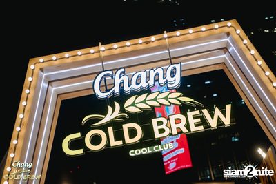 Glam Glamping in Town ft. Stamp Apiwat at Sathorn Square — photo 5