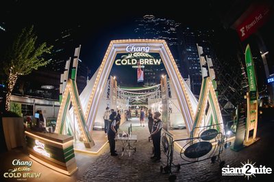 Glam Glamping in Town ft. Stamp Apiwat at Sathorn Square — photo 7