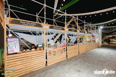 Glam Glamping in Town ft. Stamp Apiwat at Sathorn Square — photo 16