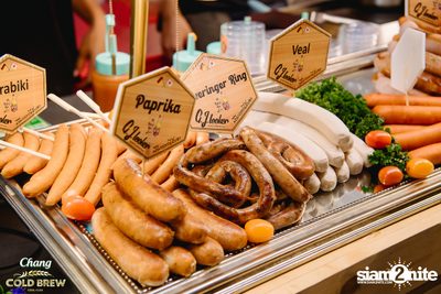 Glam Glamping in Town ft. Stamp Apiwat at Sathorn Square — photo 20