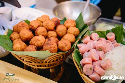 Glam Glamping in Town ft. Stamp Apiwat at Sathorn Square — photo 25