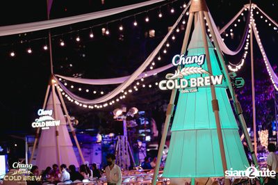 Glam Glamping in Town ft. Stamp Apiwat at Sathorn Square — photo 33
