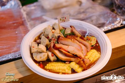 Glam Glamping in Town ft. Stamp Apiwat at Sathorn Square — photo 54