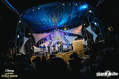 Glam Glamping in Town ft. Stamp Apiwat at Sathorn Square — photo 112