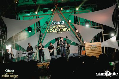 Glam Glamping in Town ft. Stamp Apiwat at Sathorn Square — photo 129