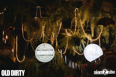 ภาพบรรยากาศคอนเสิร์ต Parkmalody ที่ Old Dirty — photo 2