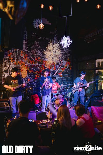 ภาพบรรยากาศคอนเสิร์ต Parkmalody ที่ Old Dirty — photo 13