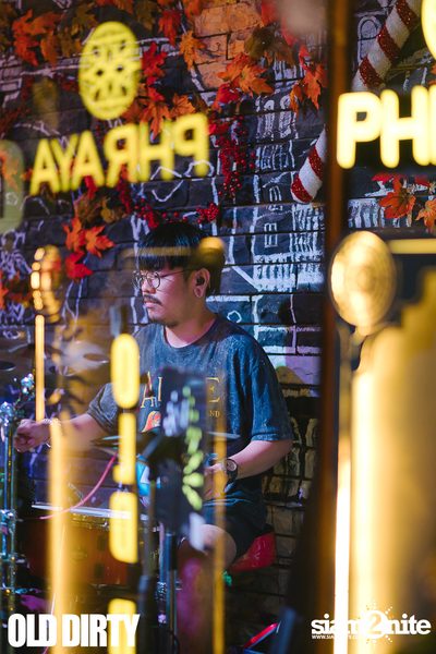 ภาพบรรยากาศคอนเสิร์ต Parkmalody ที่ Old Dirty — photo 99