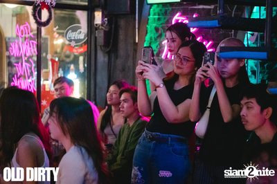 ภาพบรรยากาศคอนเสิร์ต Parkmalody ที่ Old Dirty — photo 125