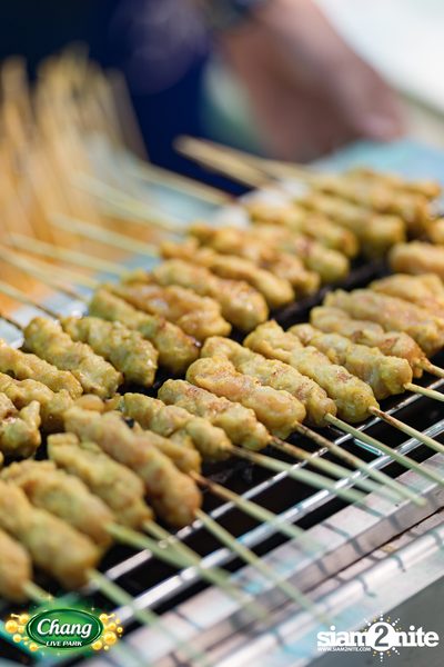 ภาพบรรยากาศงาน Chang Live Park presents FOOD FUN FRIENDS ft. Potato concert ที่ The Street Ratchada — photo 22