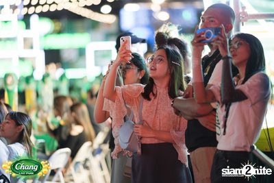 ภาพบรรยากาศงาน Chang Live Park presents FOOD FUN FRIENDS ft. Potato concert ที่ The Street Ratchada — photo 89