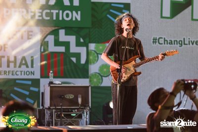 ภาพบรรยากาศงาน Chang Live Park presents FOOD FUN FRIENDS ft. Potato concert ที่ The Street Ratchada — photo 111