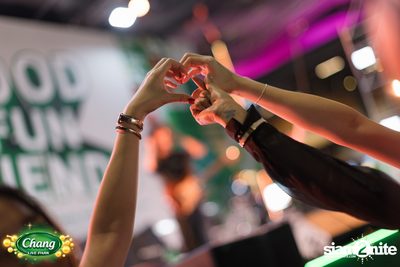 ภาพบรรยากาศงาน Chang Live Park presents FOOD FUN FRIENDS ft. Potato concert ที่ The Street Ratchada — photo 123