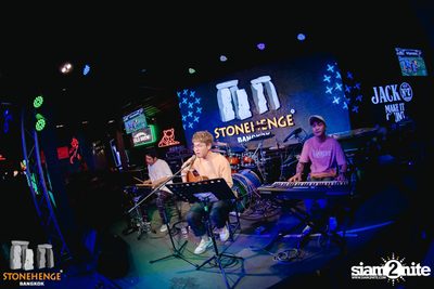 Ja Nongpanee concert at Stonehenge Bangkok — photo 12