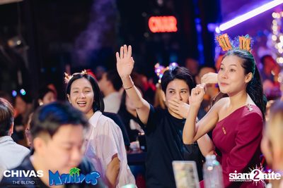 Ja Nongpanee concert at Maldives Bar Mengjai — photo 69