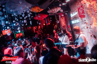 Budweiser Club presents Live Concert of Bowkylion at Tiger Ekamai — photo 126