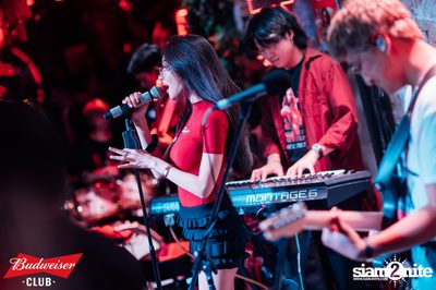 Budweiser Club presents Live Concert of Bowkylion at Tiger Ekamai — photo 133