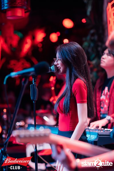 Budweiser Club presents Live Concert of Bowkylion at Tiger Ekamai — photo 164