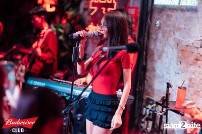 Budweiser Club presents Live Concert of Bowkylion at Tiger Ekamai — photo 166