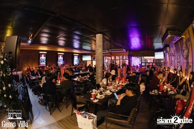 ภาพบรรยากาศคอนเสิร์ตวง Flure ที่ Gems Villa — photo 27