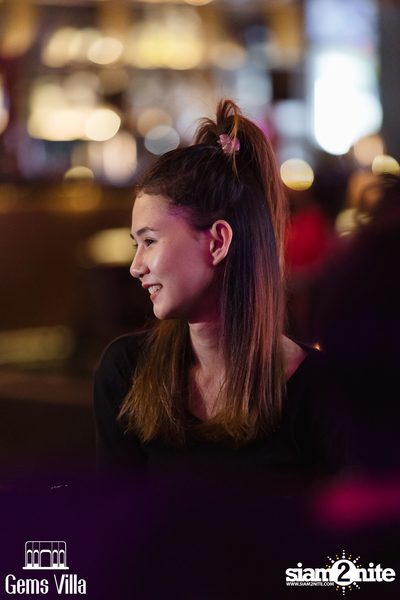 ภาพบรรยากาศคอนเสิร์ตวง Flure ที่ Gems Villa — photo 33