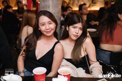 ภาพบรรยากาศคอนเสิร์ตวง Flure ที่ Gems Villa — photo 59