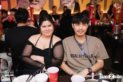 ภาพบรรยากาศคอนเสิร์ตวง Flure ที่ Gems Villa — photo 60